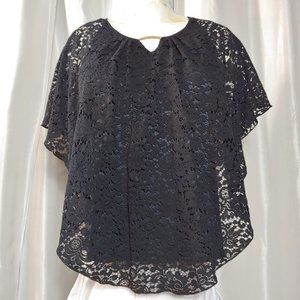 Simply Emma Women's Plus Crochet Lace Poncho Top NWOT